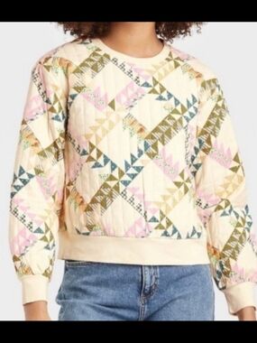 Universal Thread Quilted Crewneck Sweatshirt - Cream with Pink & Olive